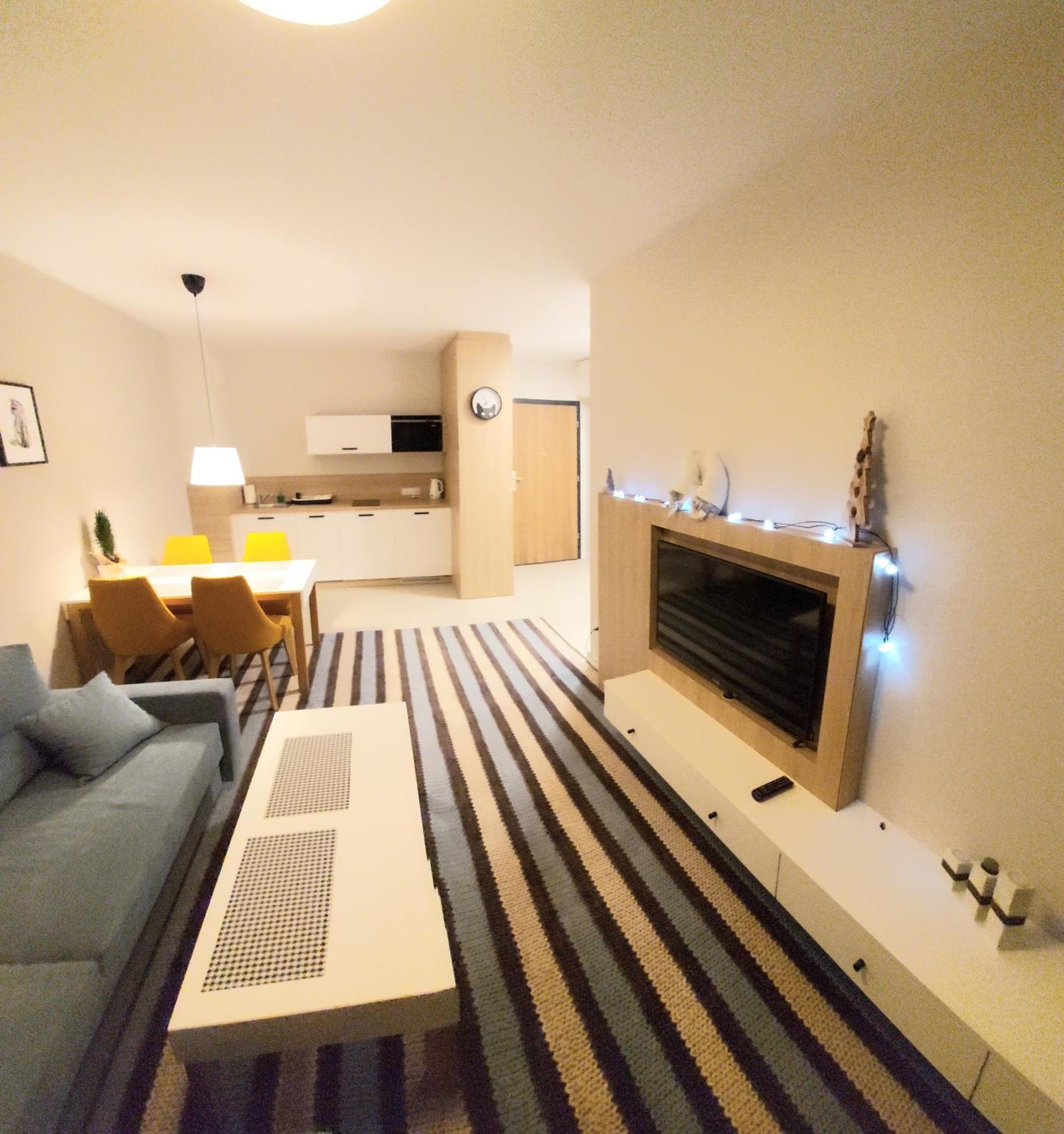 - Bel Mare - Prywatny Lebrosina Apartment Miedzyzdroje